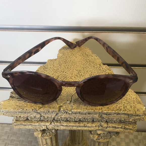 Small Mauve Tortoise Shell Round Sunglasses 100% UV Protection - Picture 2 of 6